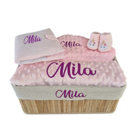 Corbeille cadeau naissance personnalisé