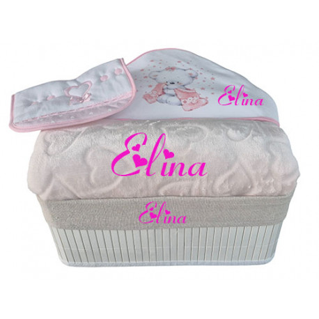 Corbeille cadeau naissance personnalis&eacute;