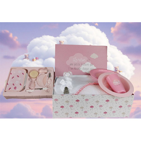 Corbeille cadeau naissance personnalisé